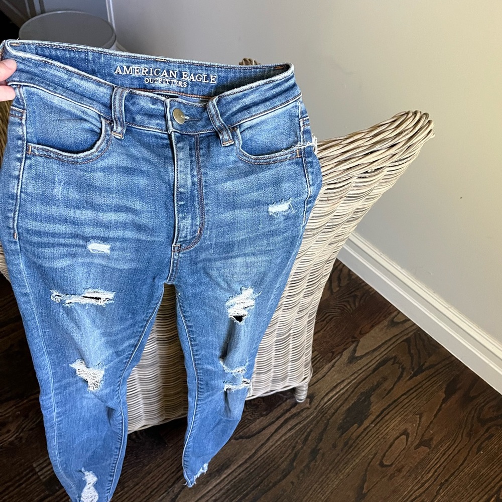 American eagle blue jeans